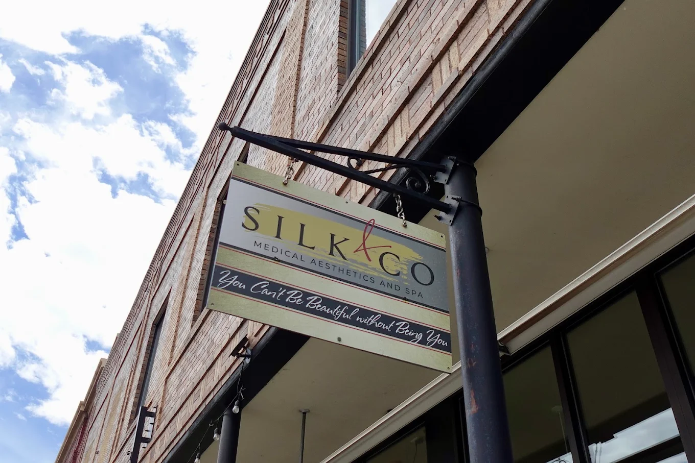Silk & Co